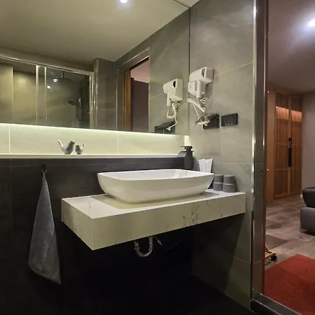 Armo Nimman 2 Suite Chiang Mai Exterior photo