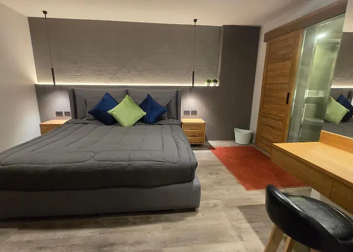 Armo Nimman 2 Suite